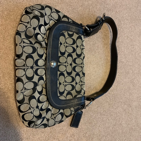 Coach Purse - Picture 4 of 6